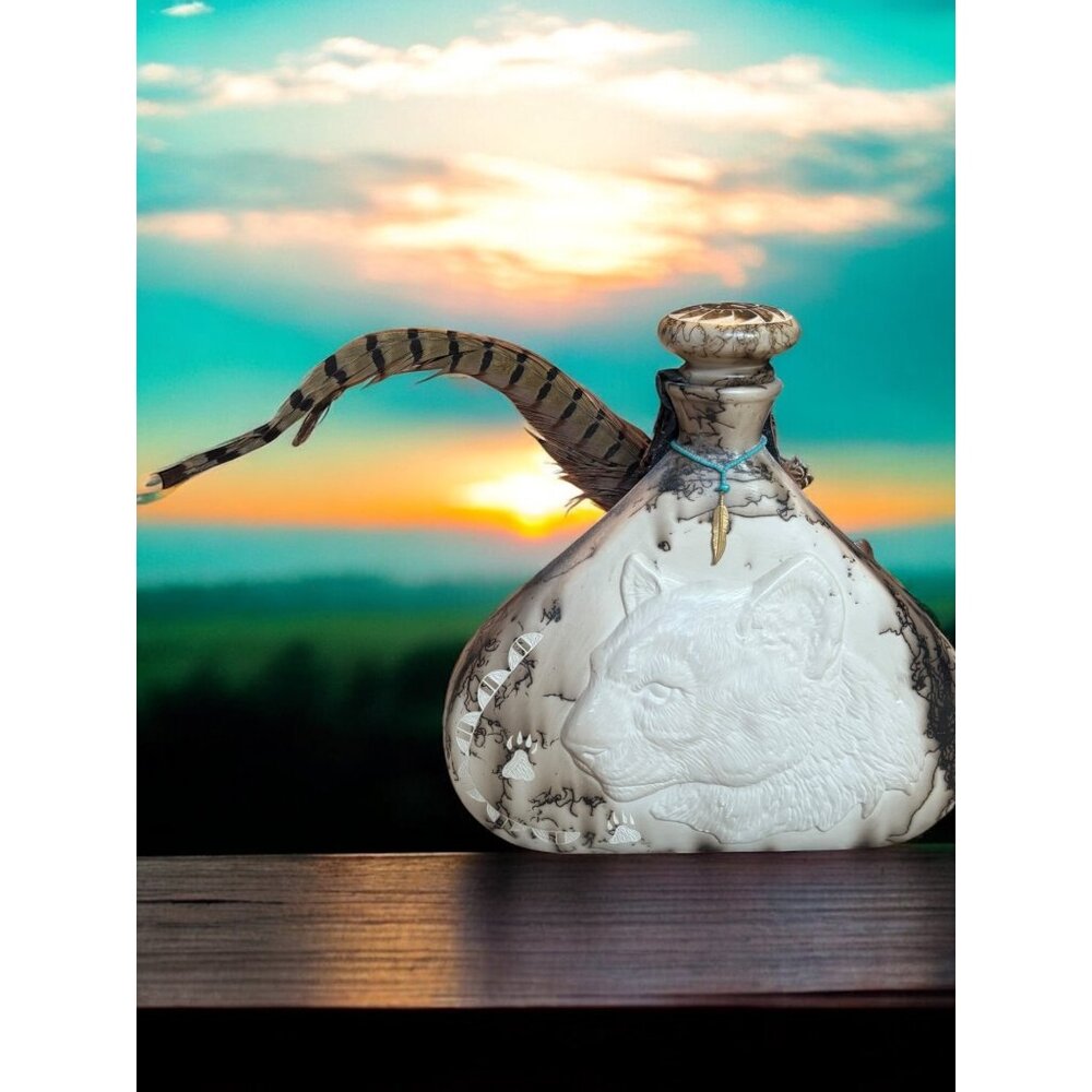 Vintage Navajo Horse Hair Etched Bob Cat Decanter Feathers Large 11" x 11"
